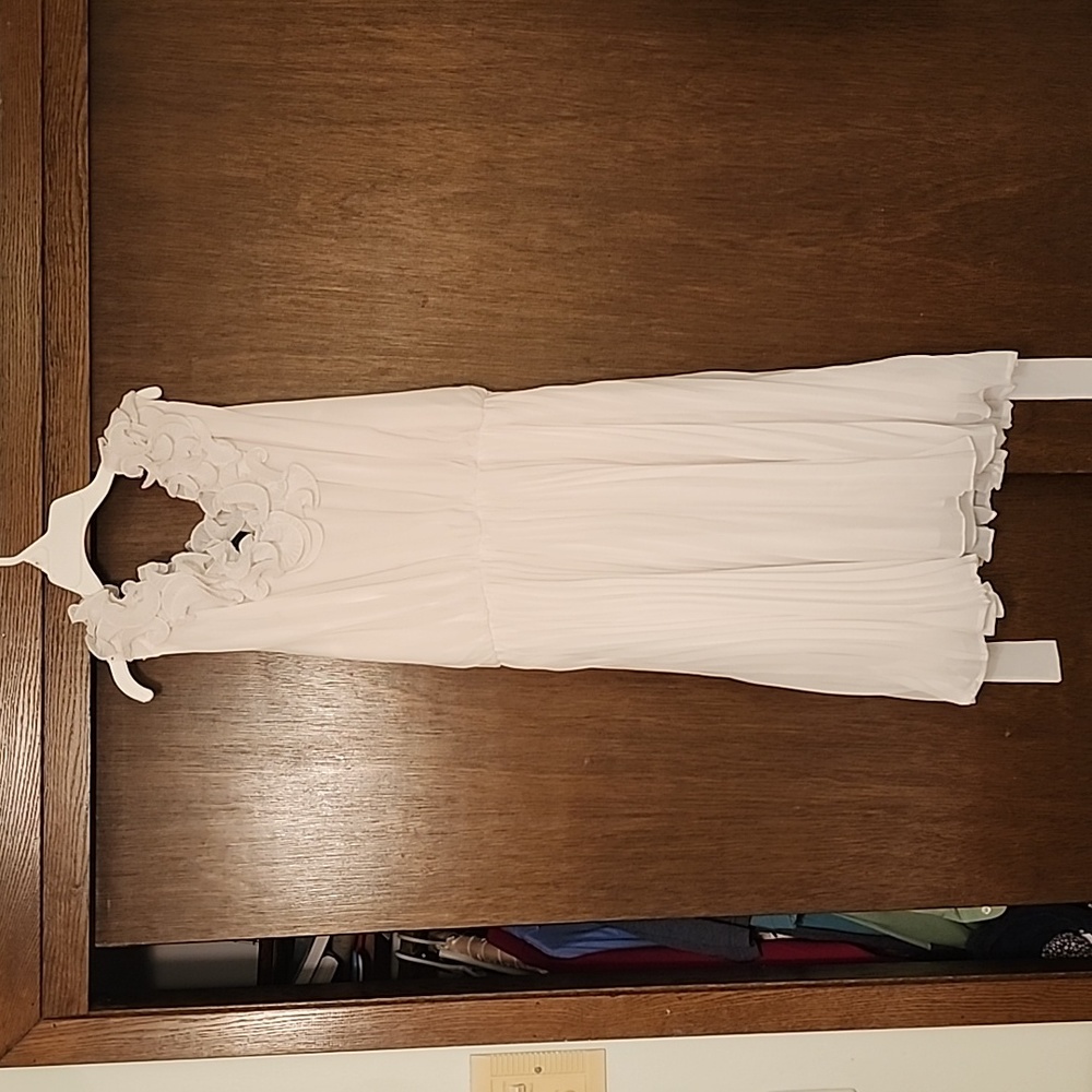 White Ashley Stewart midi dress with pleated skirt and ruffled neckline, 18W EUC